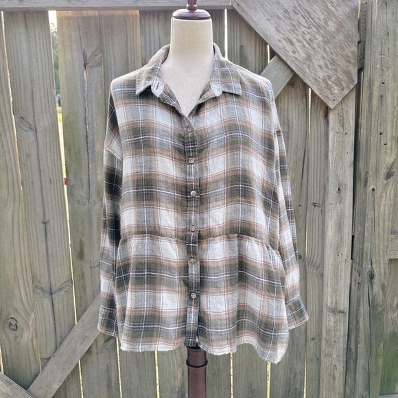 American Eagle Casual Loose Fit Mossy Plaid Oversized Button Down Cozy Shirt - Picture 1 of 9
